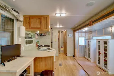 38 Gold Nugget Road, Deming, WA 98244 - Photo 14