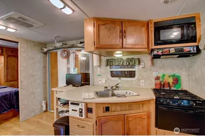 38 Gold Nugget Road, Deming, WA 98244 - Photo 8