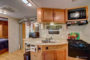 38 Gold Nugget Rd, Deming, WA 98244 - Photo 8