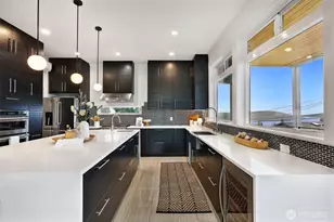 11014 Cornell Ave S, Seattle, WA 98178 - Photo 2