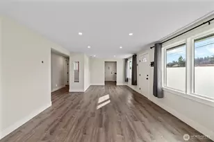 1306 Broadview, Anacortes, WA 98221 - Photo 6