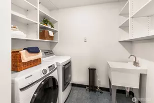 2117 N 36th St, Seattle, WA 98103 - Photo 30