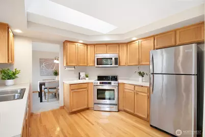 8823 10th Drive SE, Everett, WA 98208 - Photo 10