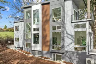 11905 89th Ave NE, Kirkland, WA 98034 - Photo 36