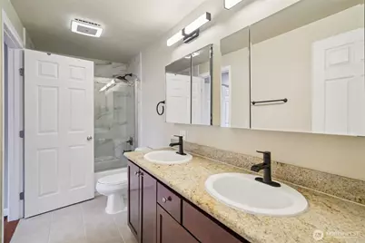 23912 12th Place S #201, Des Moines, WA 98198 - Photo 18