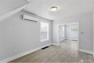 2529 S G Street, Tacoma, WA 98405 - Photo 12