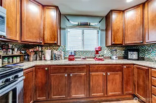 1112 81st Dr SE, Lake Stevens, WA 98258 - Photo 6