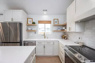 1038 W Lakeside Drive, Moses Lake, WA 98837 - Photo 6