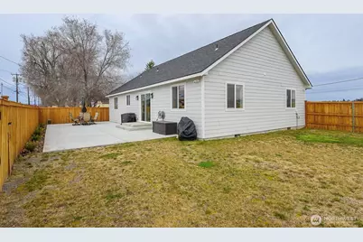 1038 W Lakeside Drive, Moses Lake, WA 98837 - Photo 30