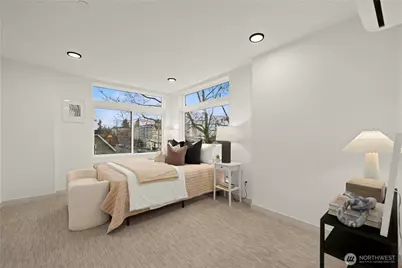 7011 9th Avenue NE, Seattle, WA 98115 - Photo 18