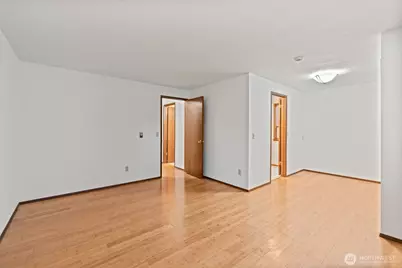 210 E Hawthorne Place, Port Angeles, WA 98362 - Photo 16