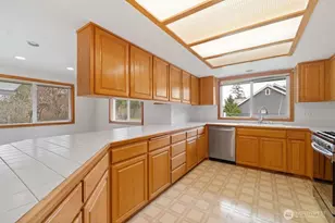 13822 Meridian St, Lake Stevens, WA 98258 - Photo 8