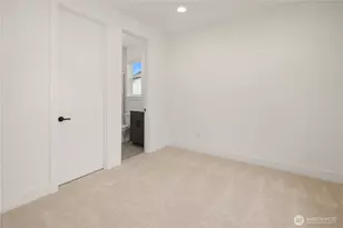 7967 112th Ln SE, Newcastle, WA 98056 - Photo 28