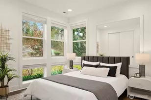 7967 112th Ln SE, Newcastle, WA 98056 - Photo 4