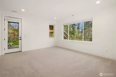 7967 112th Lane SE, Newcastle, WA 98056 - Photo 34