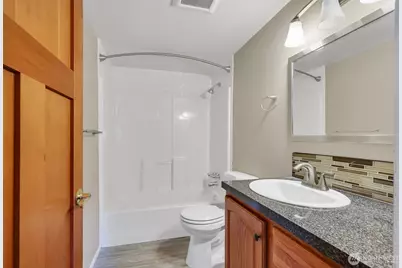 13722 Interlake Avenue N, Seattle, WA 98133 - Photo 26