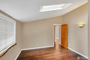 13722 Interlake Ave N, Seattle, WA 98133 - Photo 24