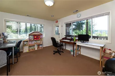 6443 NE 181st Street, Kenmore, WA 98028 - Photo 4