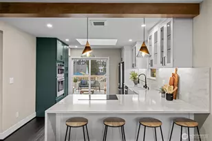 4725 37th Ave SW, Seattle, WA 98126 - Photo 10