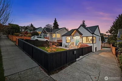 4725 37th Avenue SW, Seattle, WA 98126 - Photo 1