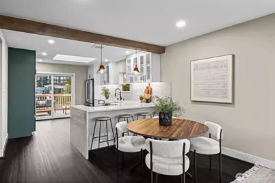 4725 37th Avenue SW, Seattle, WA 98126 - Photo 8