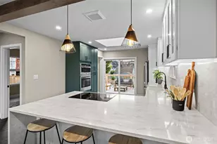 4725 37th Ave SW, Seattle, WA 98126 - Photo 8