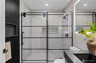 4725 37th Ave SW, Seattle, WA 98126 - Photo 14