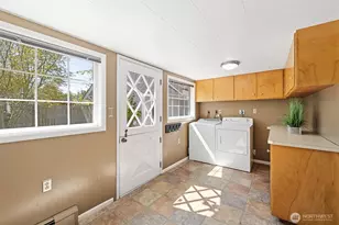 1304 S Oak St, Port Angeles, WA 98362 - Photo 18