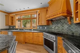 22025 NE 82nd Pl, Redmond, WA 98053 - Photo 6