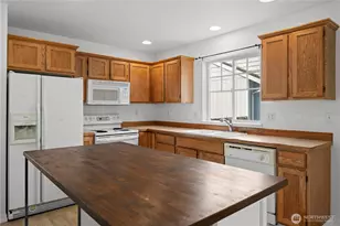 1225 Hemlock Pl, Mount Vernon, WA 98273 - Photo 8