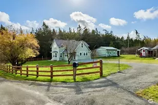 3196 Hawks Prairie Rd, Oak Harbor, WA 98277 - Photo 1