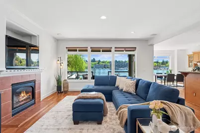 8696 Island Drive S, Seattle, WA 98118 - Photo 8