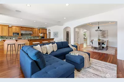 8696 Island Drive S, Seattle, WA 98118 - Photo 10
