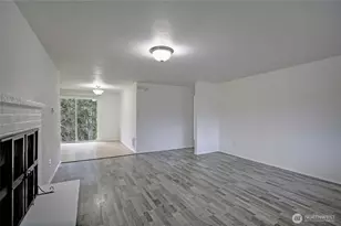 11907 47th Dr NE, Marysville, WA 98271 - Photo 4