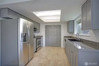 11907 47th Drive NE, Marysville, WA 98271 - Photo 12