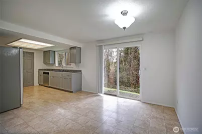 11907 47th Drive NE, Marysville, WA 98271 - Photo 8