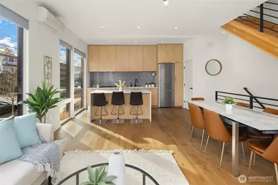 73 E Lynn St, Seattle, WA 98102 - Photo 10