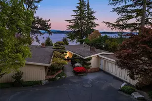 6555 NE Windermere Rd, Seattle, WA 98105 - Photo 2
