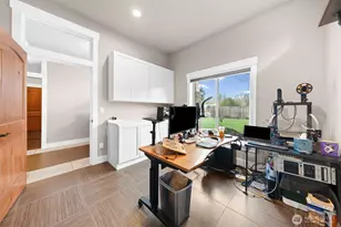 1132 121st St E, Tacoma, WA 98445 - Photo 10