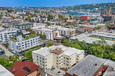 621 5th Avenue N #403, Seattle, WA 98109 - Photo 28