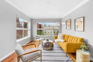 621 5th Ave N, Seattle, WA 98109 - Photo 2