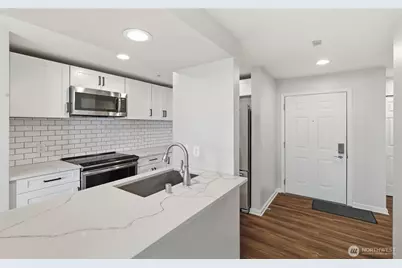 3028 Western Avenue #110, Seattle, WA 98121 - Photo 12