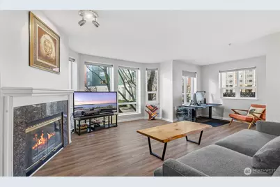 3028 Western Avenue #110, Seattle, WA 98121 - Photo 4