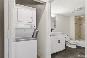 3028 Western Ave, Seattle, WA 98121 - Photo 18