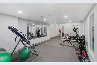 3028 Western Avenue #110, Seattle, WA 98121 - Photo 18