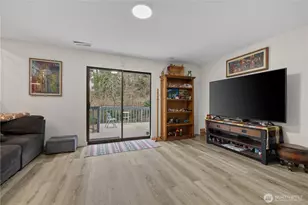 1112 S 23rd St, Renton, WA 98055 - Photo 16
