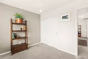 27366 215th Pl SE, Maple Valley, WA 98038 - Photo 30