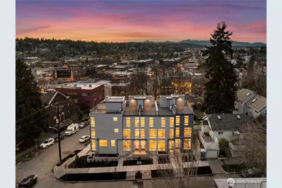 722 N 36th Street, Seattle, WA 98103 - Photo 2