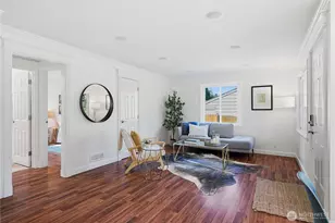 1049 S 112th St, Seattle, WA 98168 - Photo 6