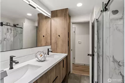 10021 19th Avenue SW, Seattle, WA 98146 - Photo 20